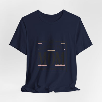 "Main Character Mom" Minimalist T-Shirt - Streetwear Mom Tee | Bella Canvas | 5 Colors, XS–4XL - Geo Rocks The 'Tism