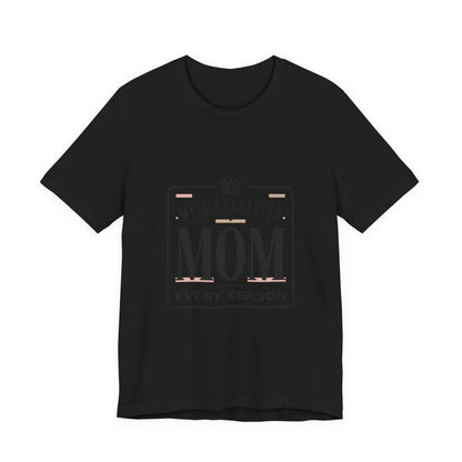 "Main Character Mom" Minimalist T-Shirt - Streetwear Mom Tee | Bella Canvas | 5 Colors, XS–4XL - Geo Rocks The 'Tism