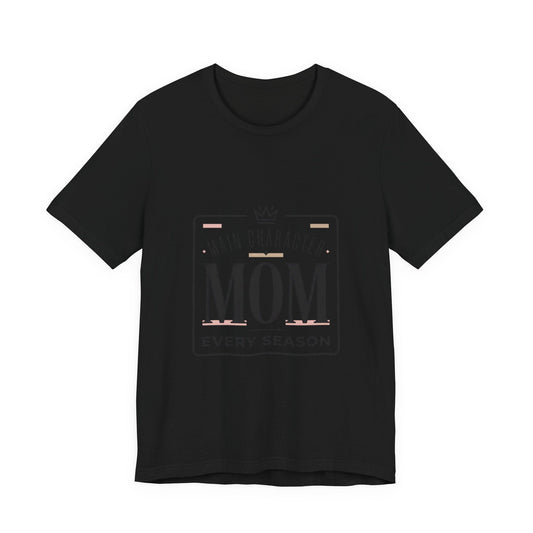 "Main Character Mom" Minimalist T-Shirt - Streetwear Mom Tee | Bella Canvas | 5 Colors, XS–4XL - Geo Rocks The 'Tism