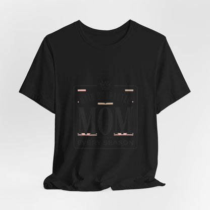 "Main Character Mom" Minimalist T-Shirt - Streetwear Mom Tee | Bella Canvas | 5 Colors, XS–4XL - Geo Rocks The 'Tism